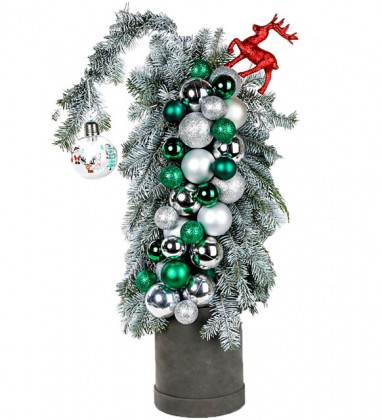 Mutlu Yıllar Yılbaşı Ağacı