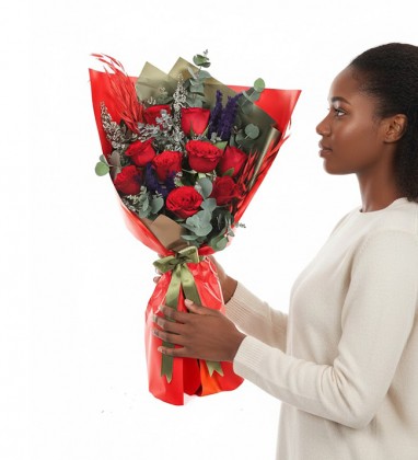 Zarif Kırmızı Gül Buketi